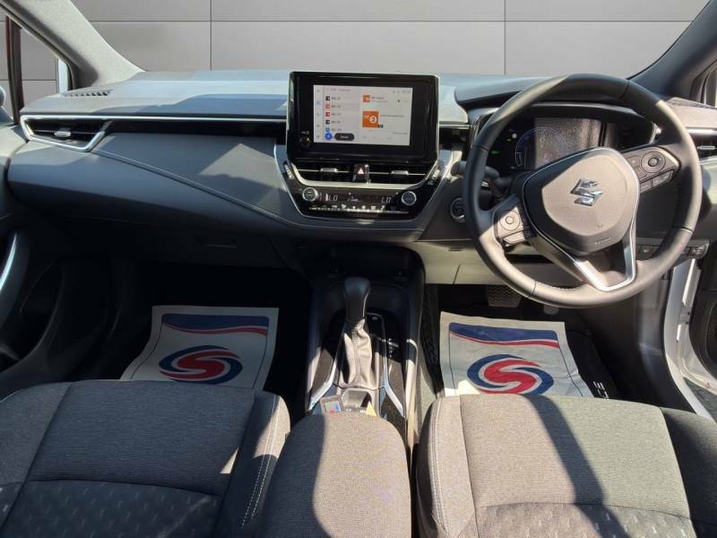 Suzuki Swace Motion White #10