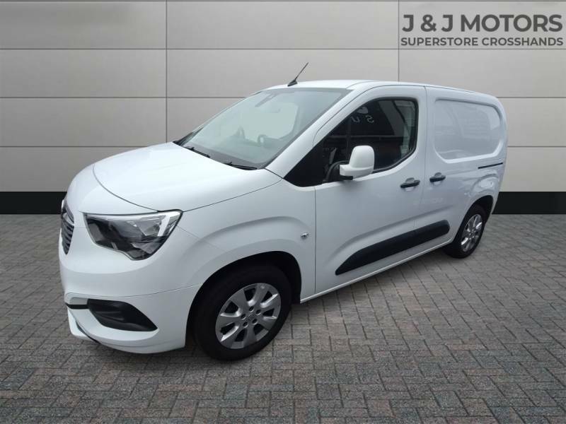 Vauxhall Combo 2000 1.5 Turbo D 100Ps H1 Griffin Van White #3