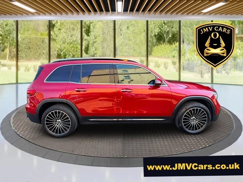 Mercedes-Benz GLB Class Glb 200 Amg Line Red #2