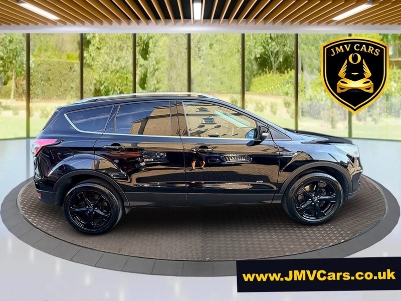 Ford Kuga Titanium X Black #2