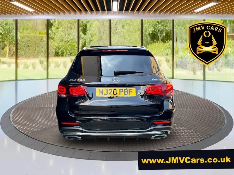 Mercedes-Benz GLC Class Glc 300 4Matic Amg Black #4