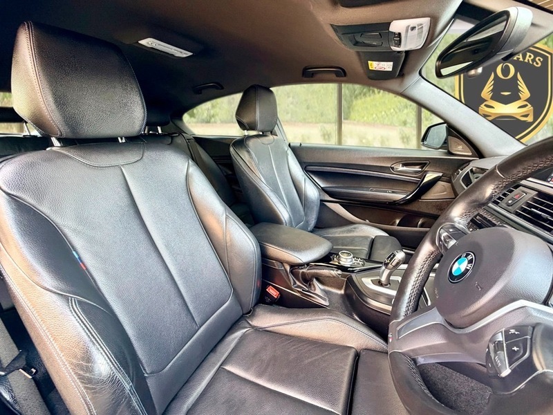 BMW 1 Series Bmw 1 118I 1.5 Sport Pro Nav Sun Protection Gl Black #9
