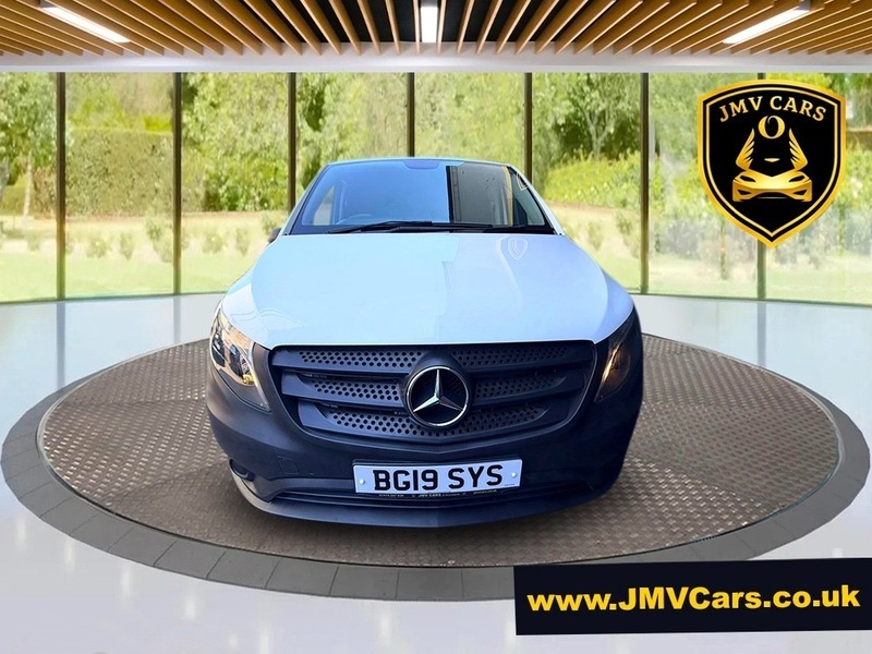 Mercedes-Benz Vito 111 Cdi White #3