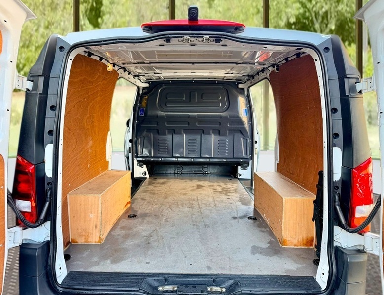 Mercedes-Benz Vito 111 Cdi U4156 Blue #8