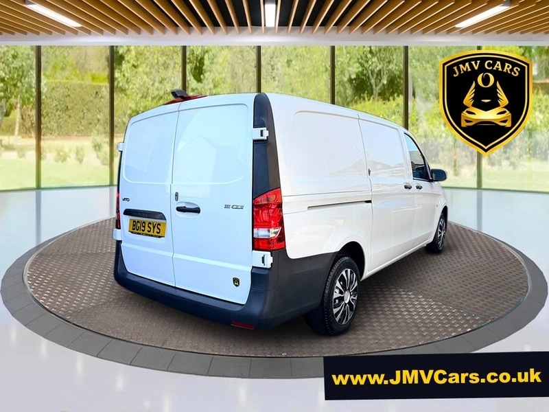 Mercedes-Benz Vito 111 Cdi White #6