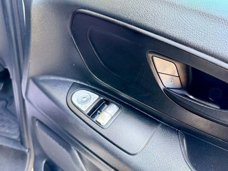 Mercedes-Benz Vito 111 Cdi U4156 Blue #14