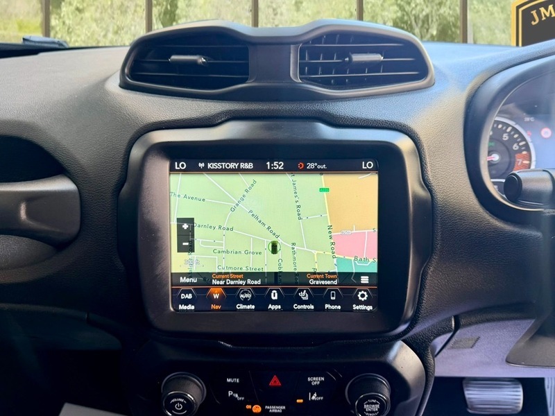 Jeep Renegade Night Eagle Grey #15