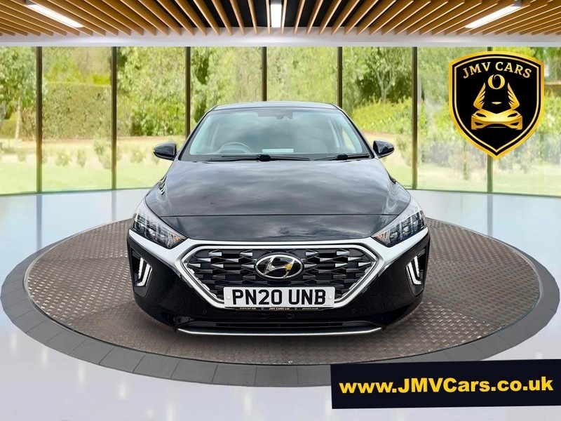 Hyundai Ioniq Premium Black #3