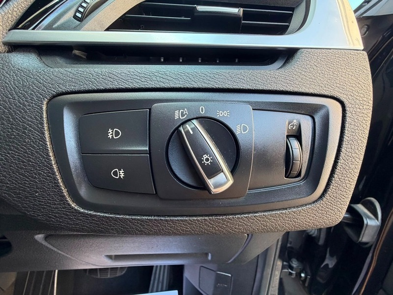 BMW X1 X1 Sdrive18i Xline Black #16