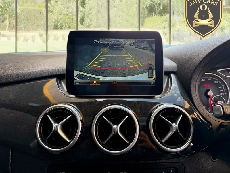 Mercedes-Benz B Class B 180 Exclusive Edition White #11