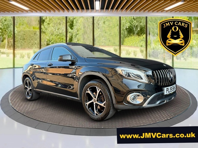 Mercedes-Benz GLA Class Gla 200 Sport Premium Black #5