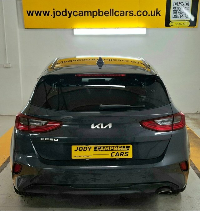Kia Ceed 2023 1.5 T-gdi 3 Hatchback Euro MT23TGU Grey #3