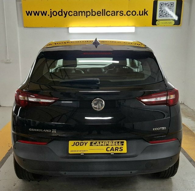 Vauxhall Grandland X 2021 1.2 Turbo Business Edition Nav Suv XHZ9696 Black #4