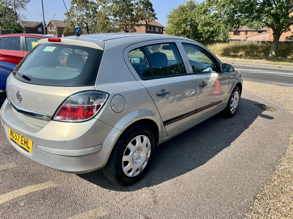 Vauxhall Astra 1.6 Cdti 16V 136 Sri #7