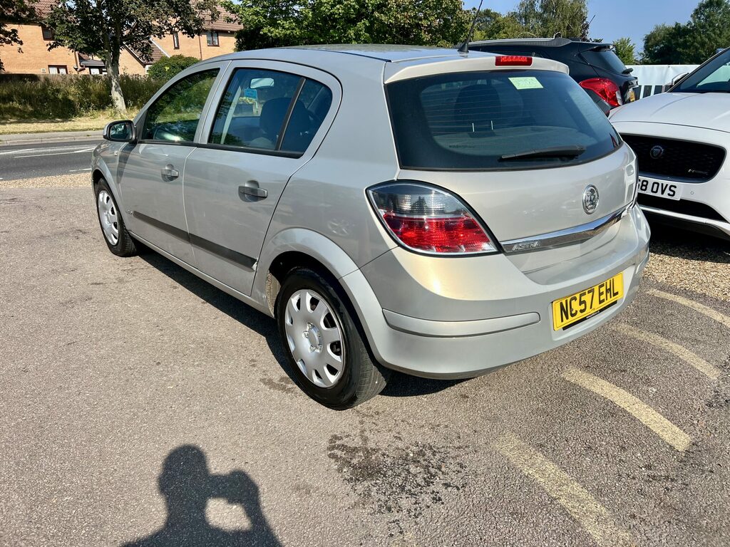 Vauxhall Astra 1.6 Cdti 16V 136 Sri #5