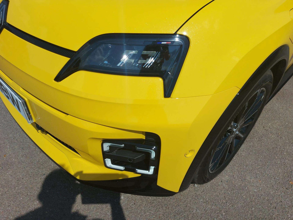 Renault 5 E-Tech Iconic Five 150 Hp Comfort Range AX26CNC Red #5