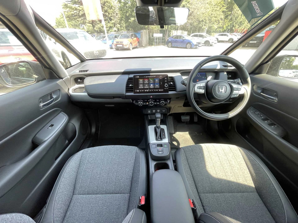 Honda Jazz Crosstar Ex I-mmd Cvt HG21VSV White #4