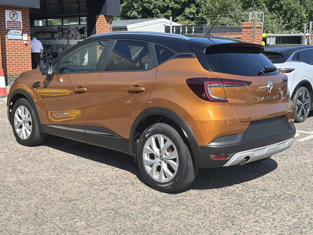 Renault Captur Iconic Tce HV21YMU Black #3