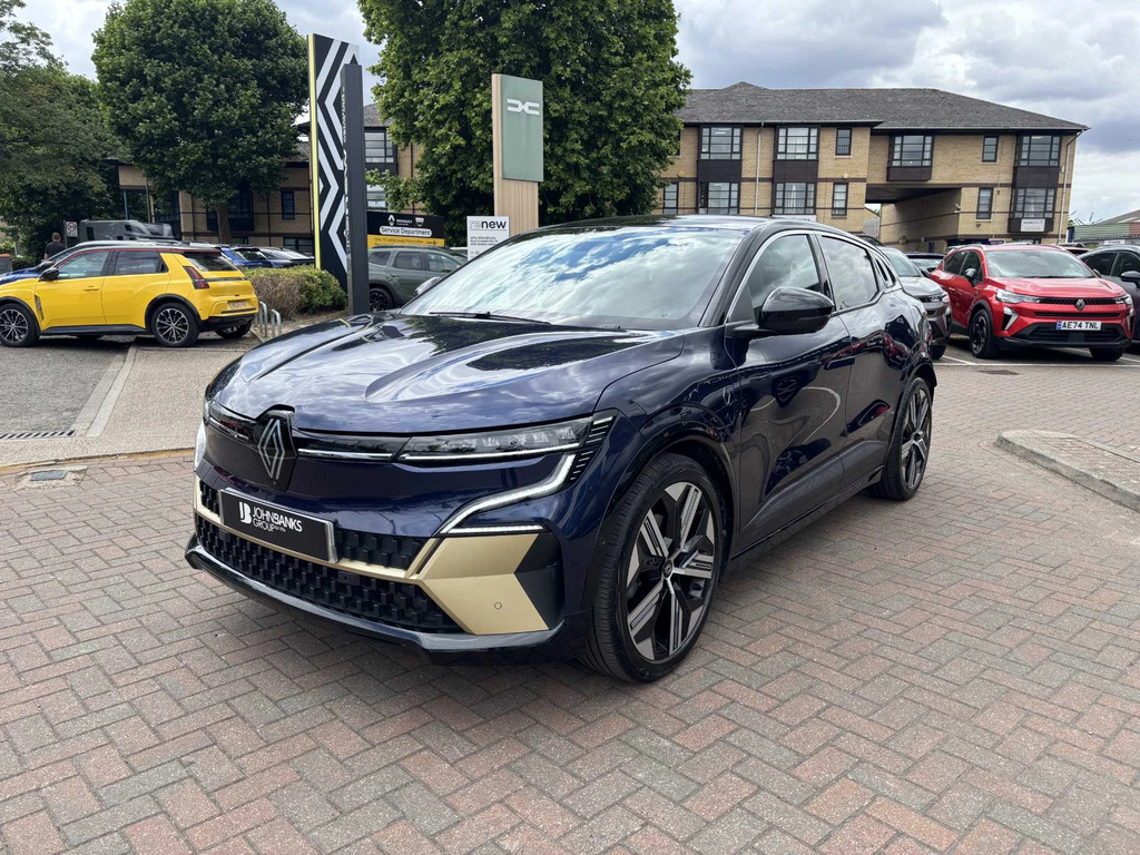 Renault Megane E-Tech 1.6 E-tech Phev 160 Iconic SH73HGE Blue #6