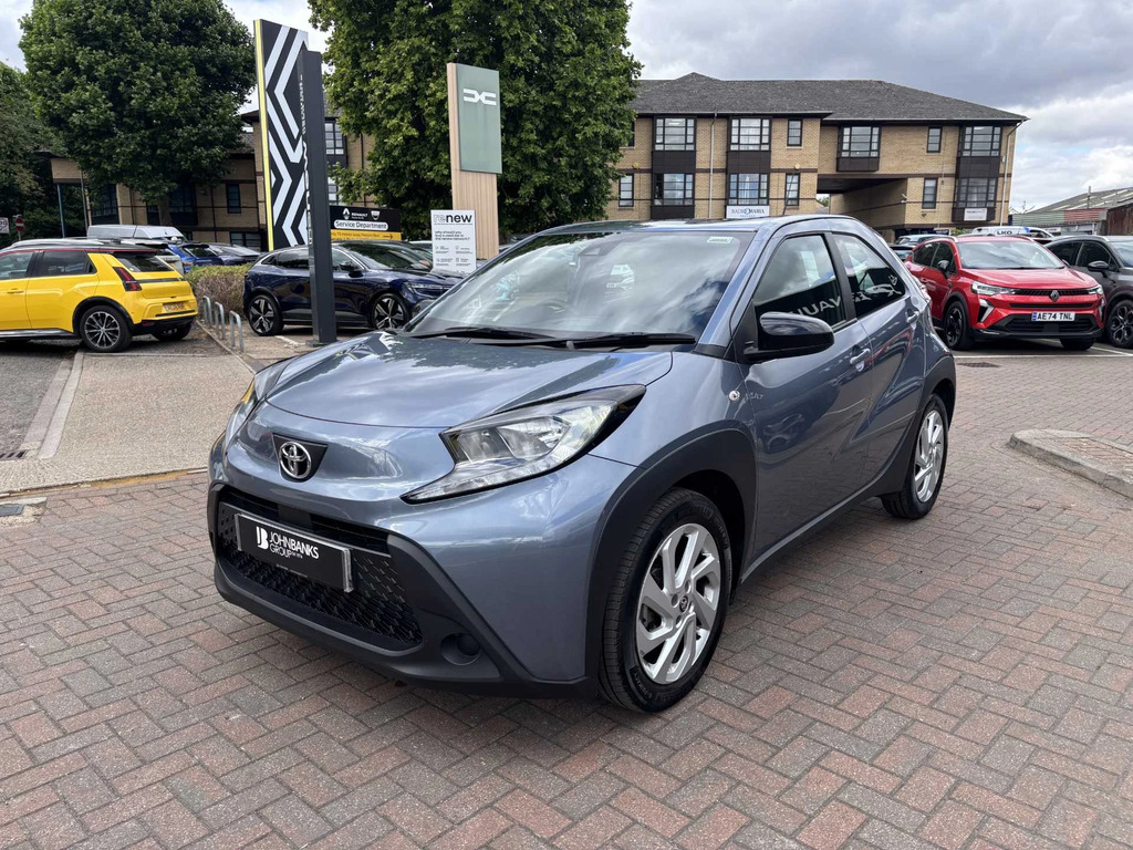 Toyota Aygo 1.0 Vvt-i Edge Red #7