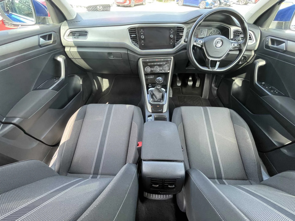 Volkswagen T-Roc 1.5 Tsi Evo Se AV70BCZ Blue #4