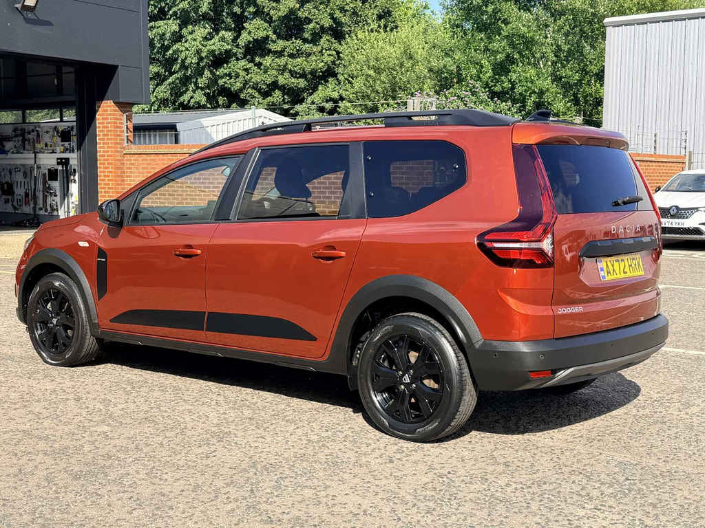 Dacia Jogger 1.0 Tce 110 Extreme Se AX72HRK #3
