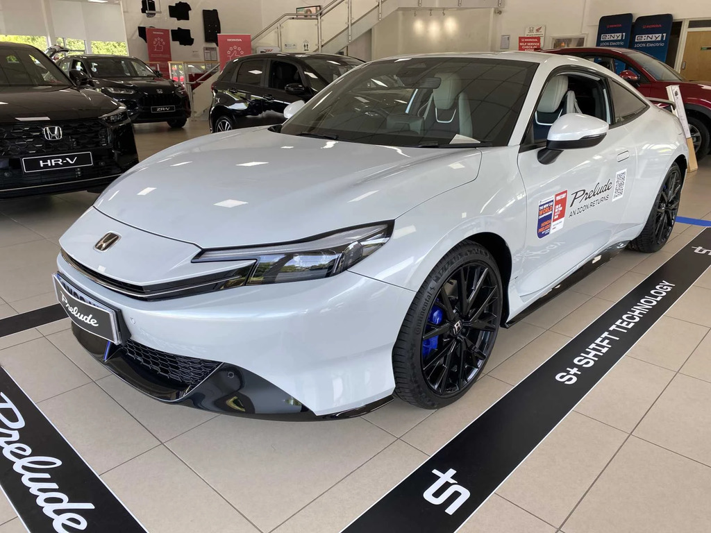 Honda Prelude 2.0 I-mmd Hybrid Advance Ecvt White