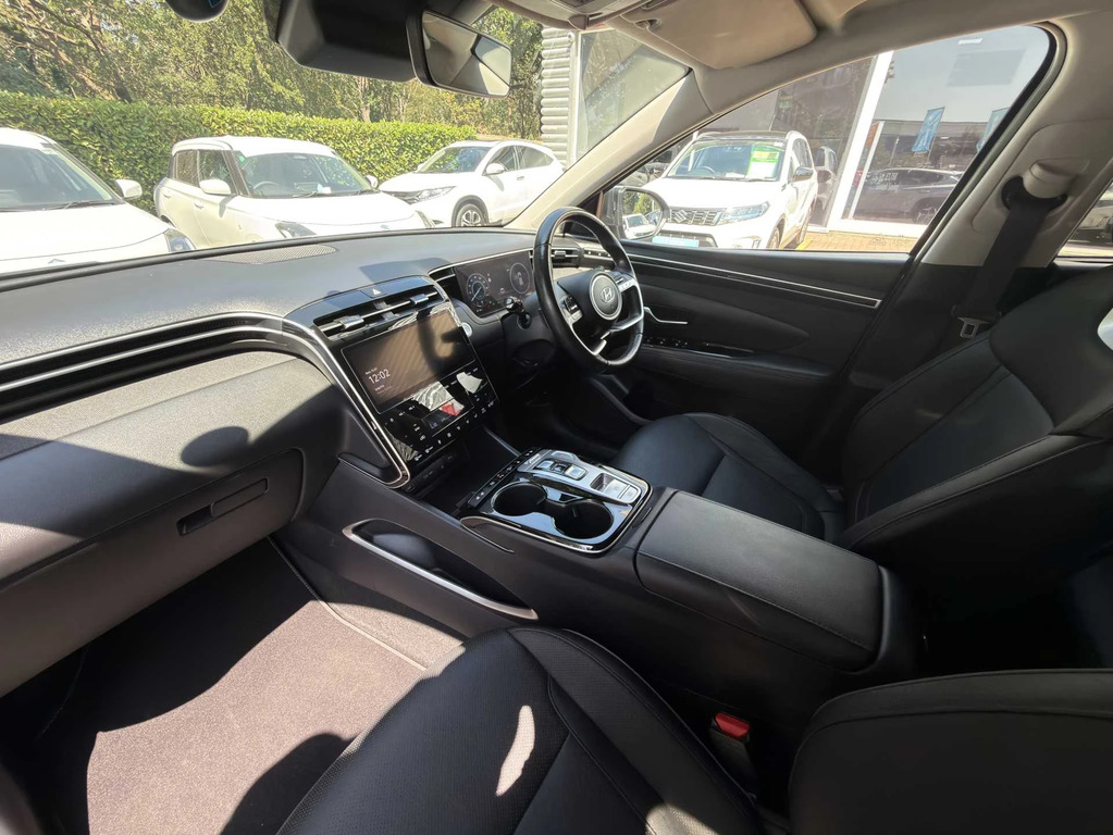 Hyundai Tucson 1.6 Tgdi Ultimate 2Wd AV22XTC Silver #2