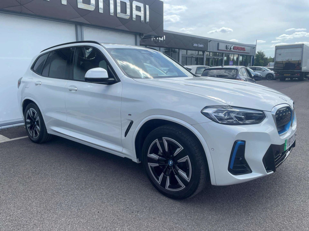 BMW iX3 210Kw M Sport 80Kwh White #5