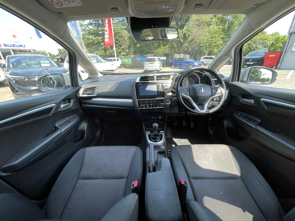 Honda Jazz 1.3 Ex Navi Silver #4