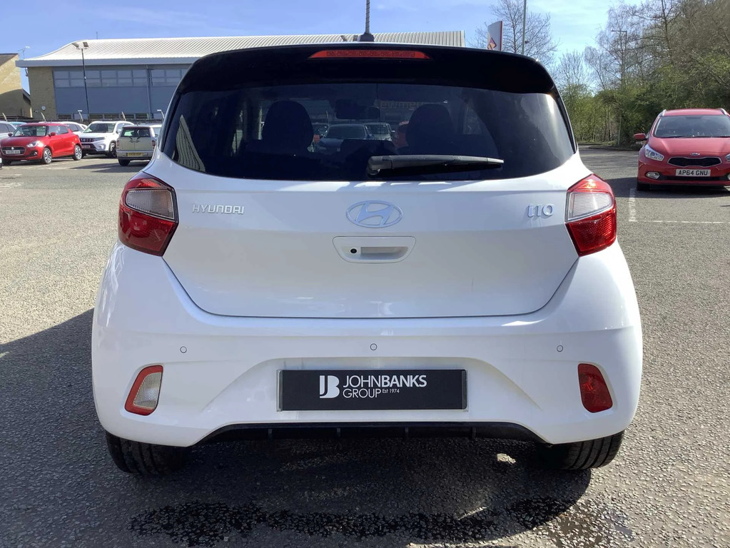 Hyundai I10 1.2 79 Premium Nav White #6