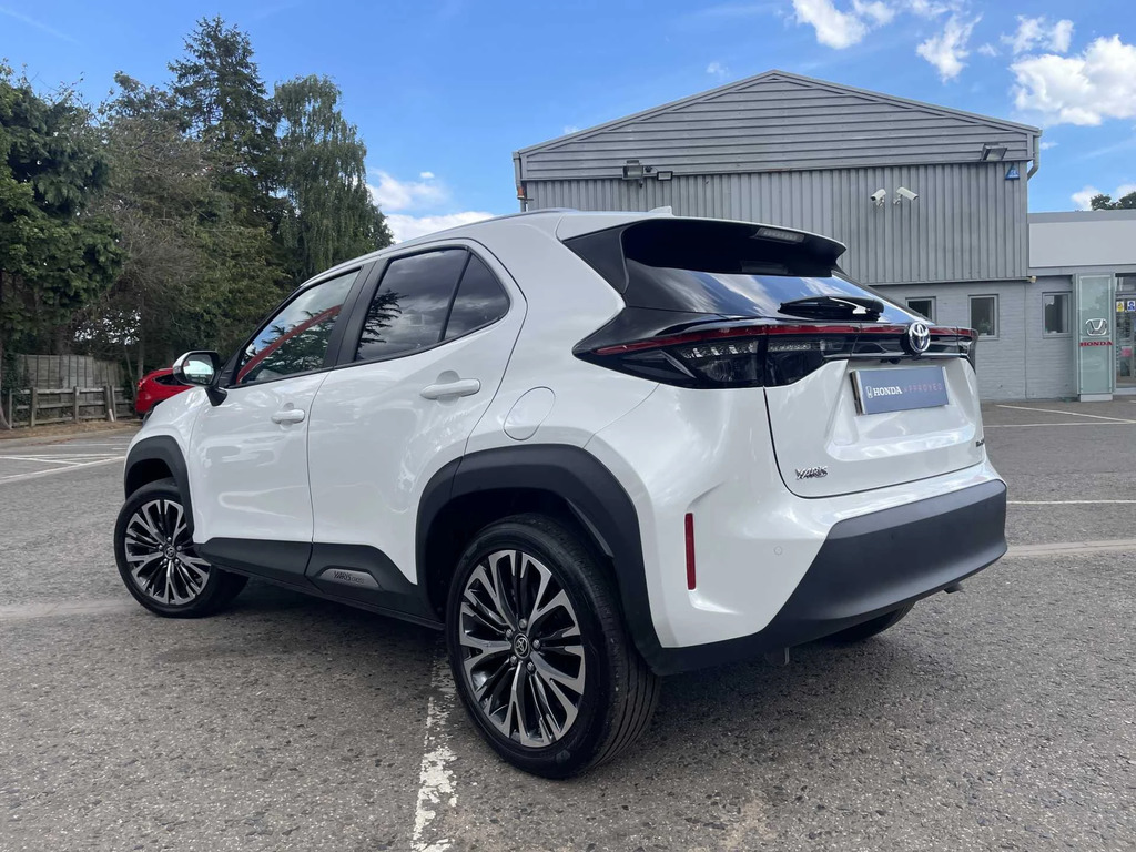 Toyota Yaris Cross Cross Excel Hev AV22XDB White #3