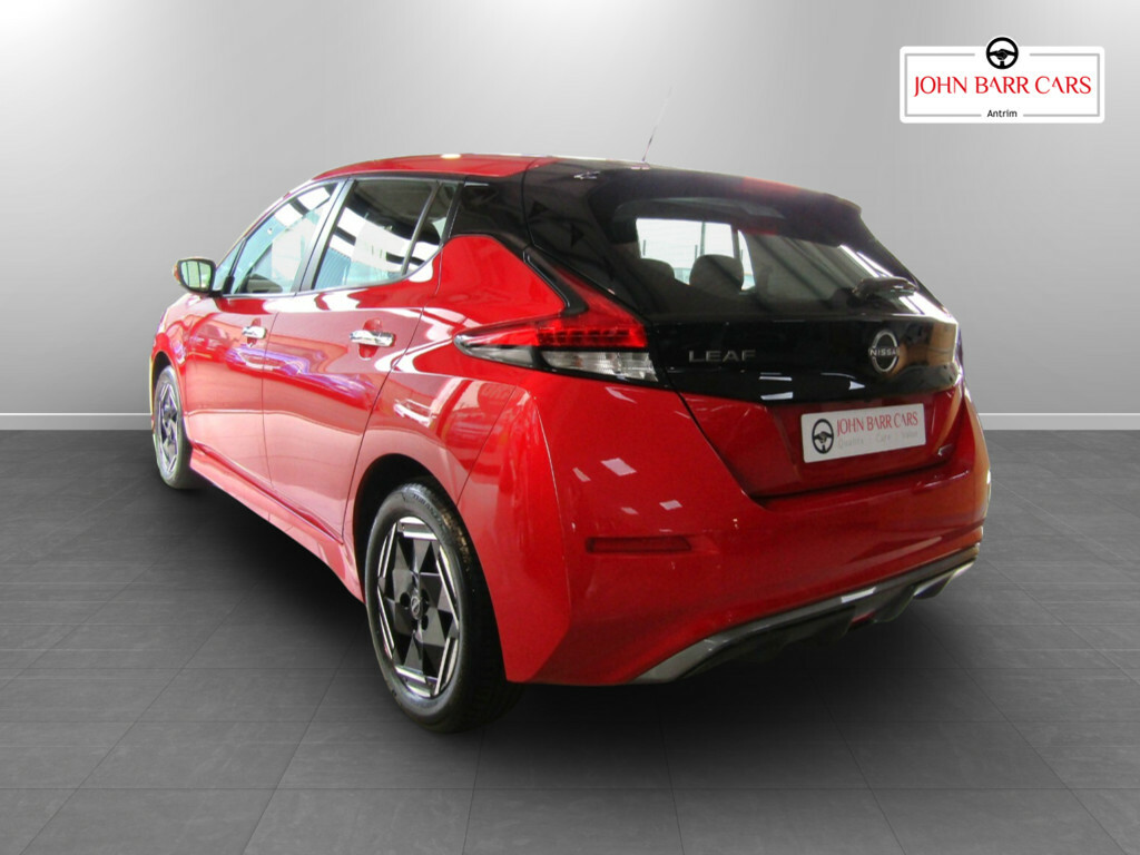 Nissan Leaf 110Kw Acenta 39Kwh WK23XBZ Red #2