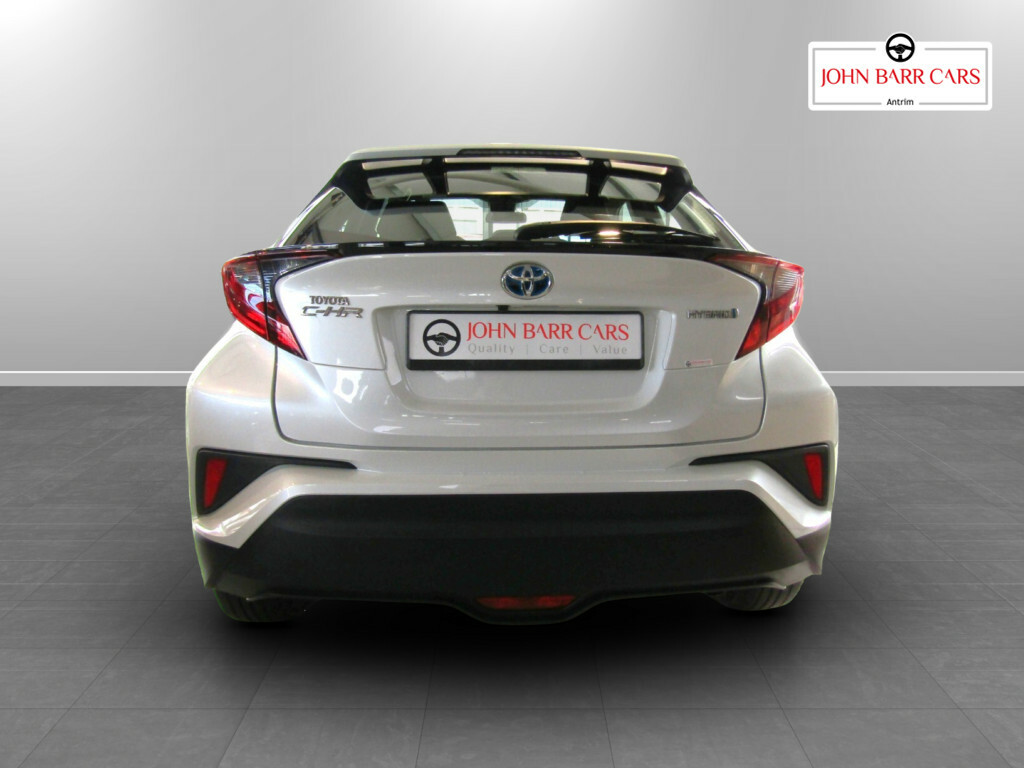 Toyota C-Hr 1.8 Hybrid Icon Cvt YUI7656 White #3