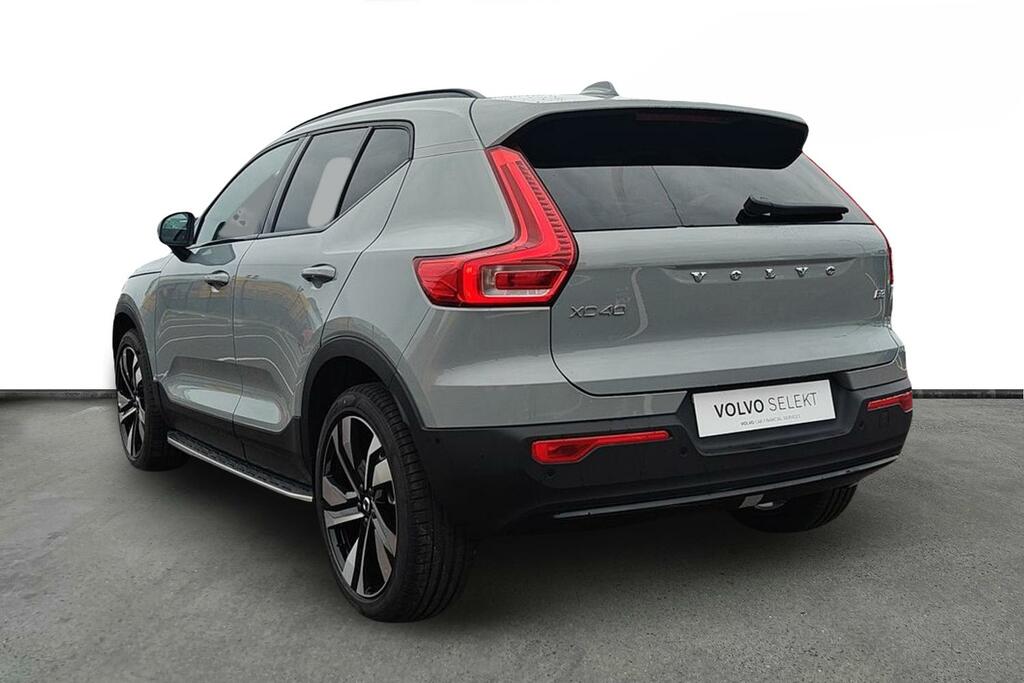 Volvo XC40 2.0 B3p Ultra Dark Grey #3