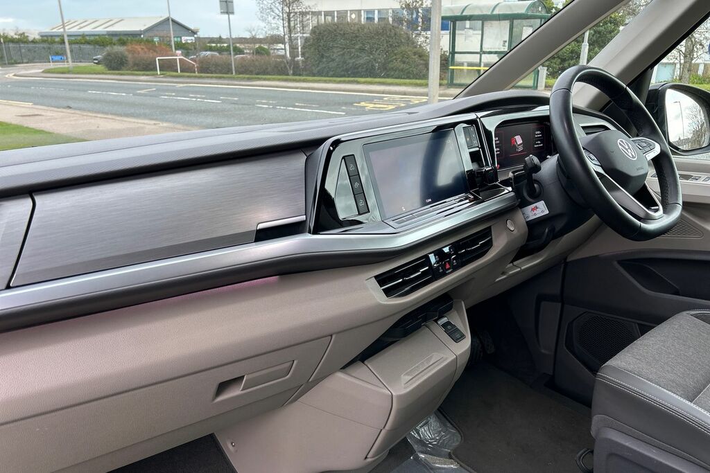 Volkswagen California 2.0 Tdi Ocean Dsg SV25ZHD Red #2