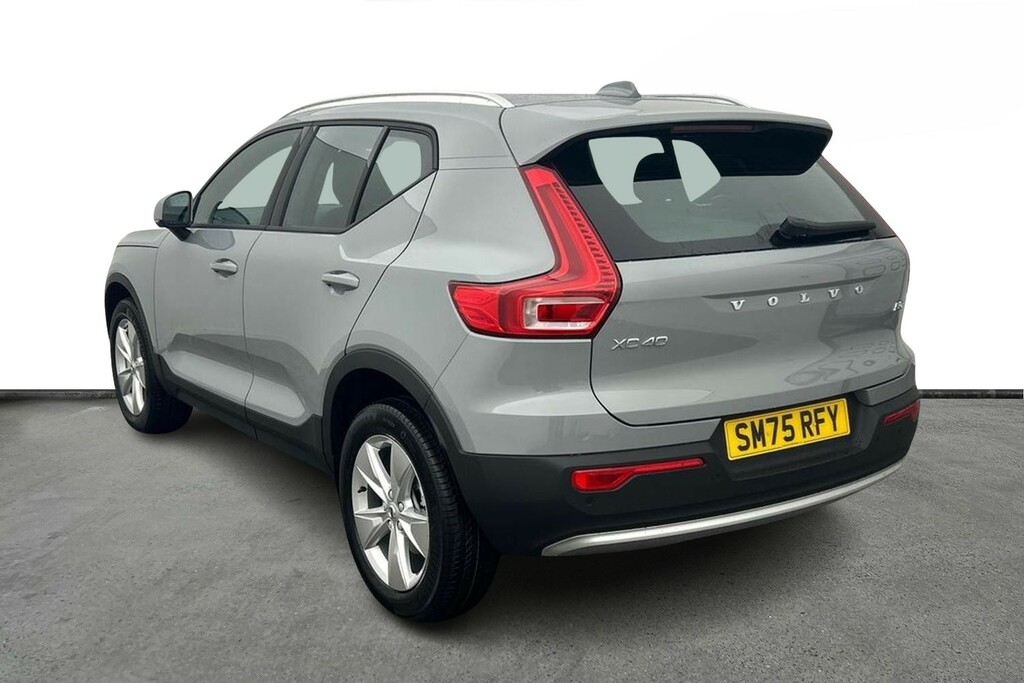 Volvo XC40 2.0 B3p Core SM75RFY Grey #3