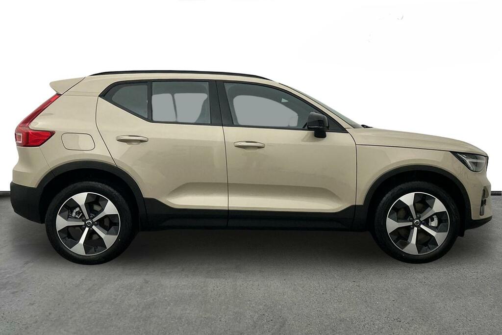 Volvo XC40 2.0 B3p Plus Dark SM75VXE #4