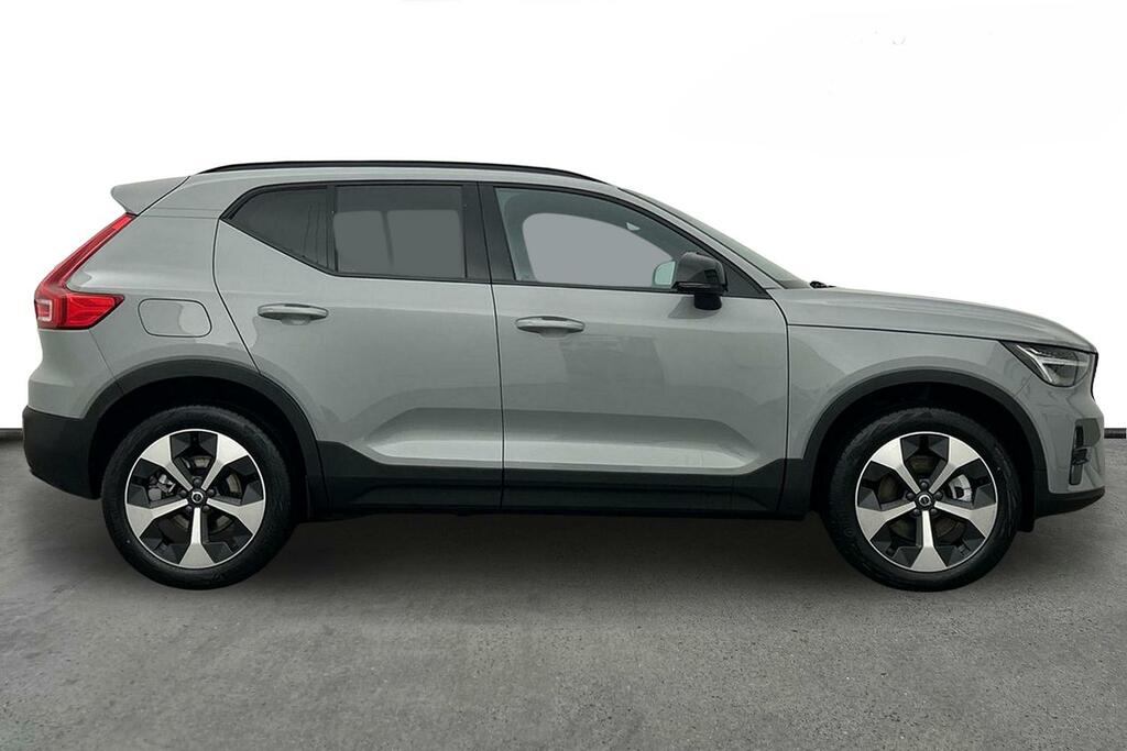 Volvo XC40 2.0 B3p Plus Dark SM75VXD Grey #4