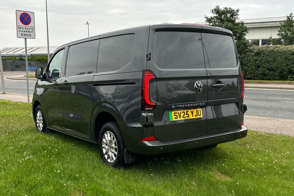 Volkswagen E-Transporter 100Kw 65Kwh Commerce Pro Van SV25YJU Grey #3