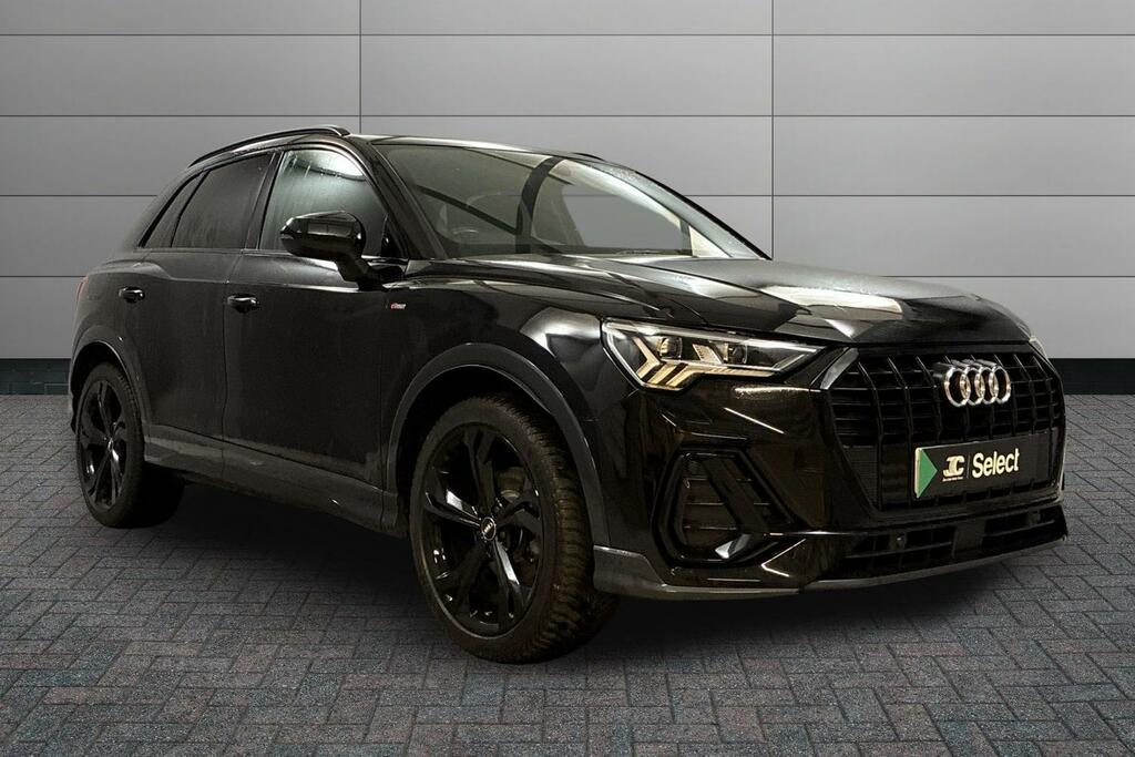 Audi Q3 35 Tfsi Edition 1 Black