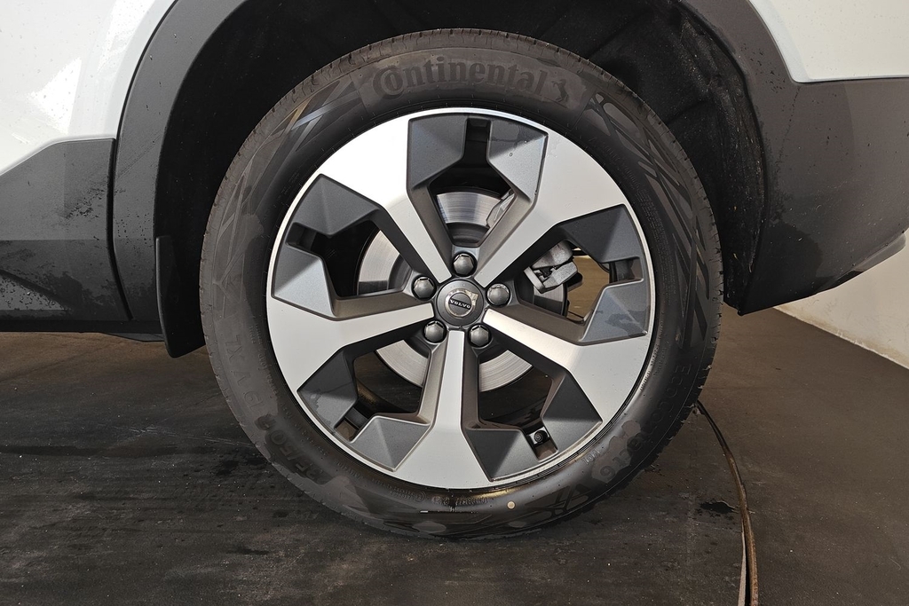 Volvo XC40 2.0 B3p Plus Dark White #5