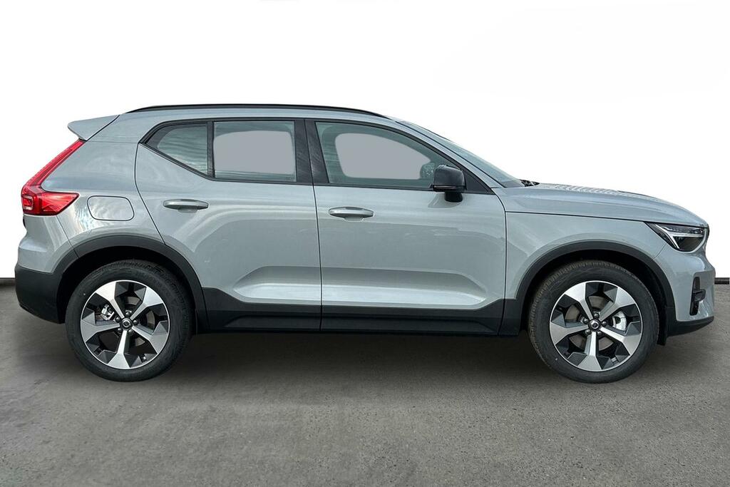 Volvo XC40 2.0 B3p Plus Dark SP26ZXW Grey #4