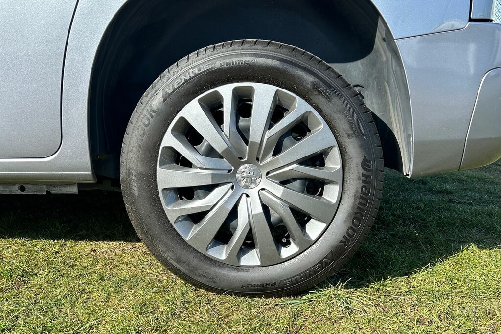 Peugeot Partner 1000 1.5 Bluehdi 100 Asphalt Premium Van KF23NKP Grey #5