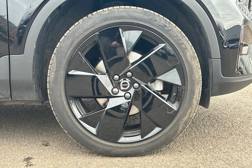 Volvo XC40 2.0 B3p Ultra Black Edition SP75YYM Black #5