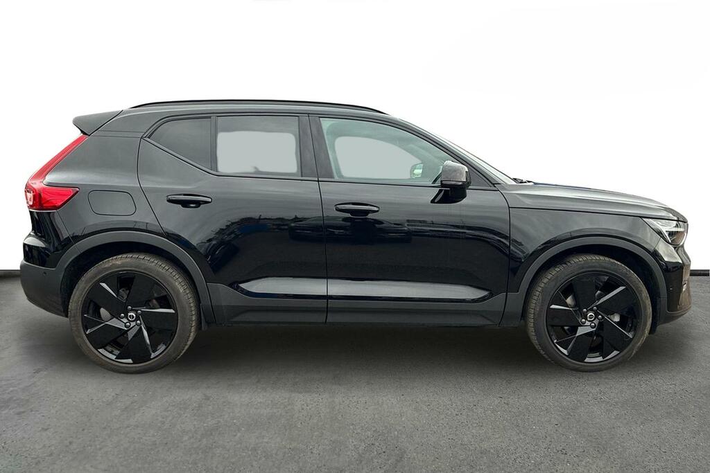 Volvo XC40 2.0 B3p Ultra Black Edition SP75YYM Black #4
