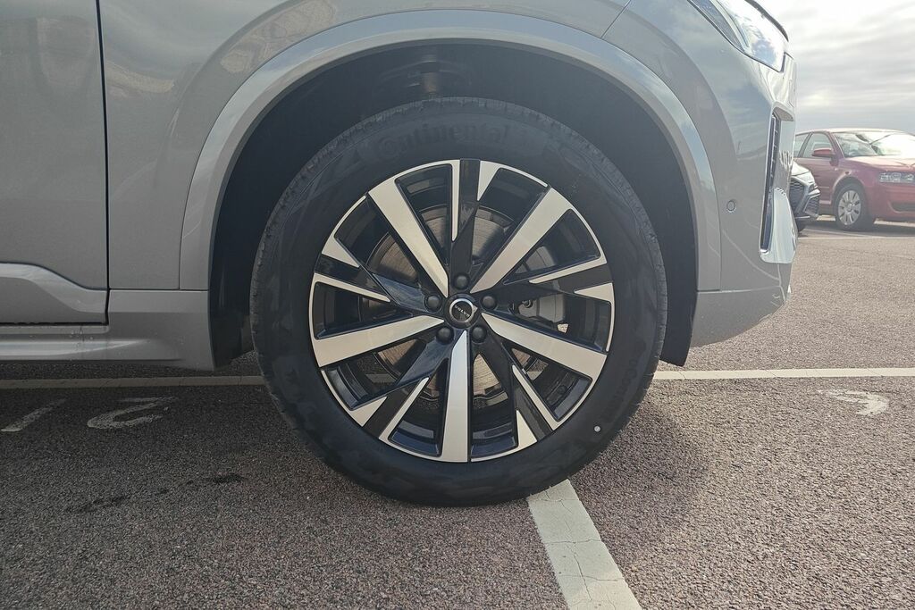 Volvo XC90 2.0 B5p Plus Dark Awd Geartronic Grey #5