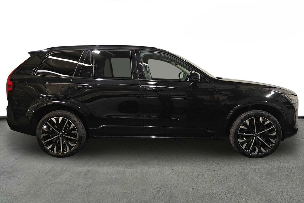 Volvo XC90 2.0 B5p Plus Pro Dark Awd Geartronic Black #4
