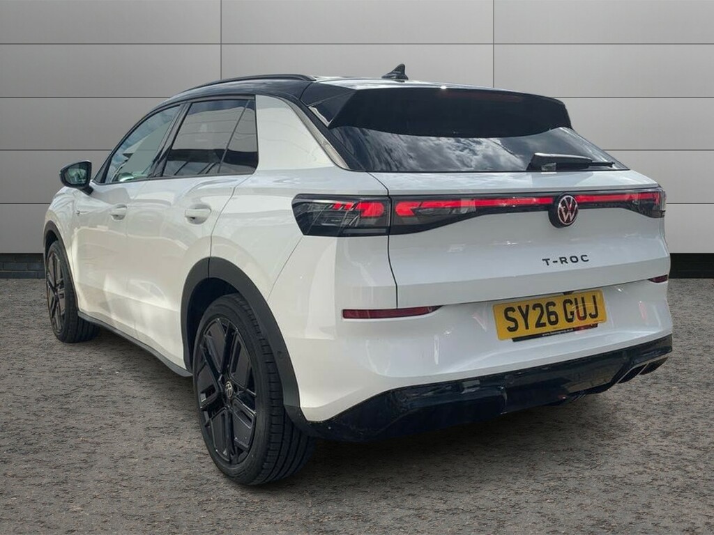 Volkswagen T-Roc 1.5 Etsi 150 R-line Dsg SY26GUJ White #3