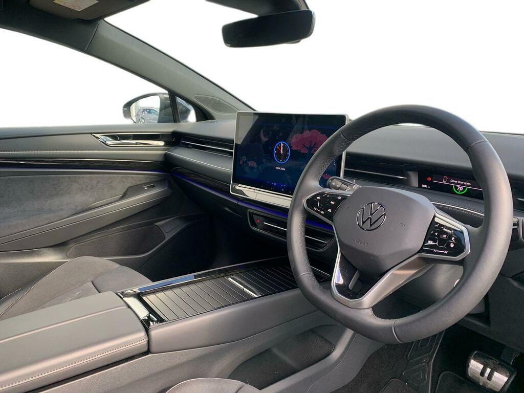 Volkswagen ID.7 Tourer Match Pro Plus 77Kwh 286Ps SY26GRF White #6